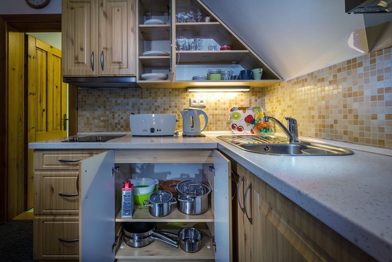 Guest House Privat Pod Lesom Pavčina Lehota エクステリア 写真
