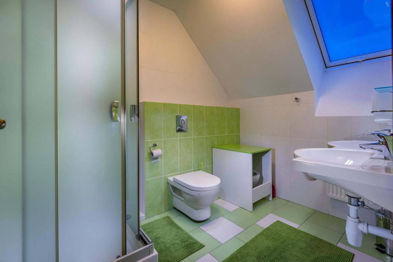 Guest House Privat Pod Lesom Pavčina Lehota エクステリア 写真